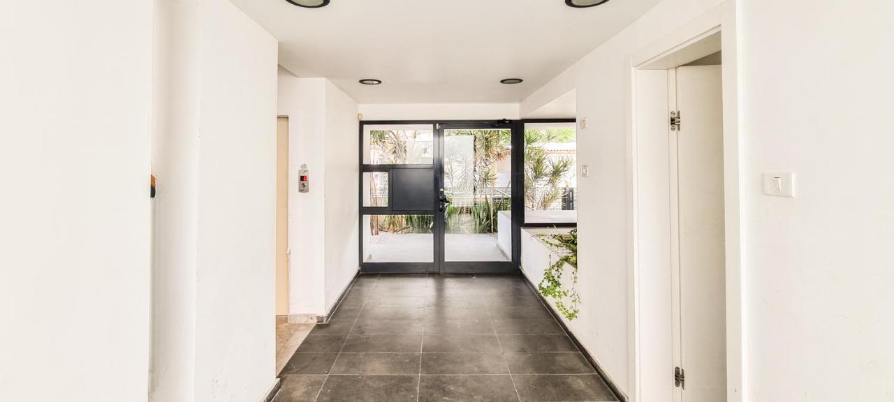 Bnbisrael Apartments - Kalisher Ophrys Tel Aviv Exterior photo
